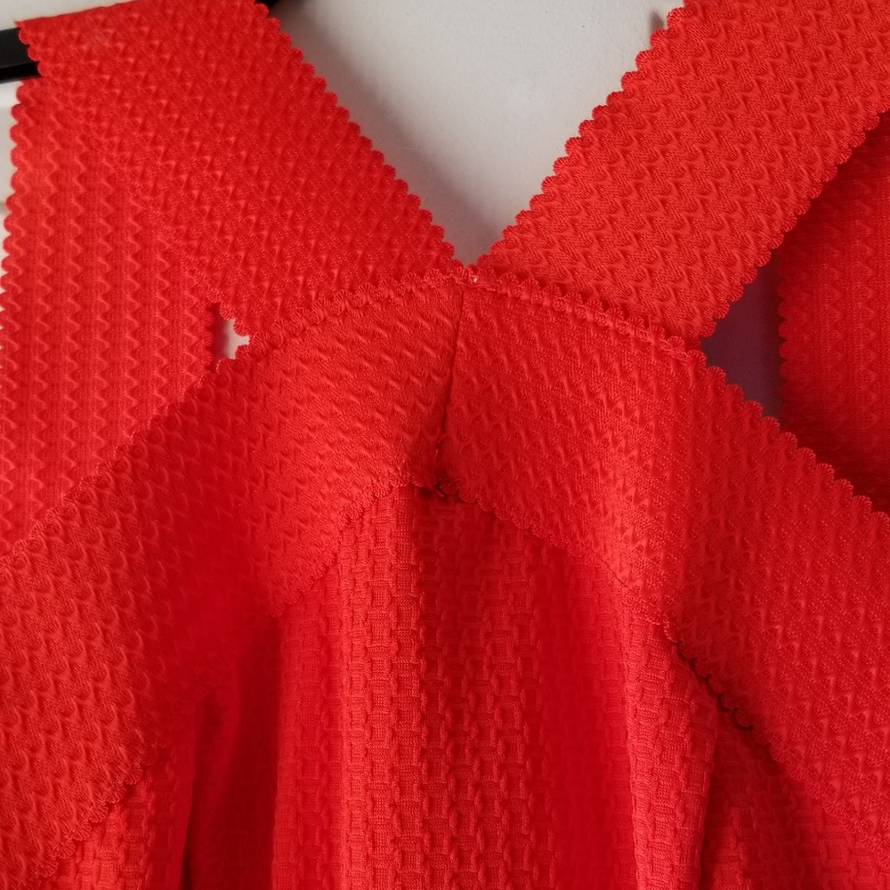 NWT STRAPPY DRESS - Picture 4 of 6